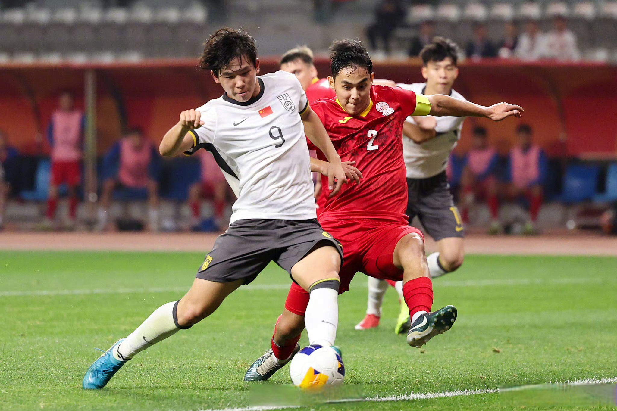 亚眠客场1-0小胜图卢兹，取得胜利