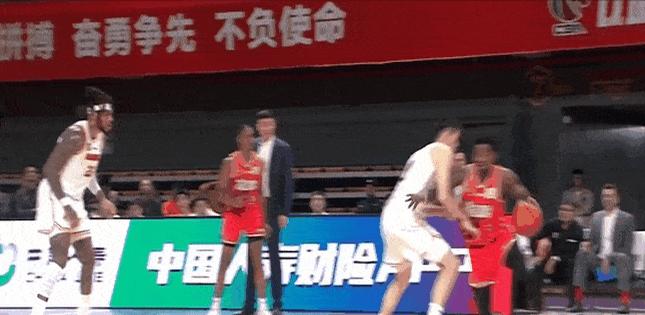 雷速-尼斯尴尬连败，球迷高度焦虑